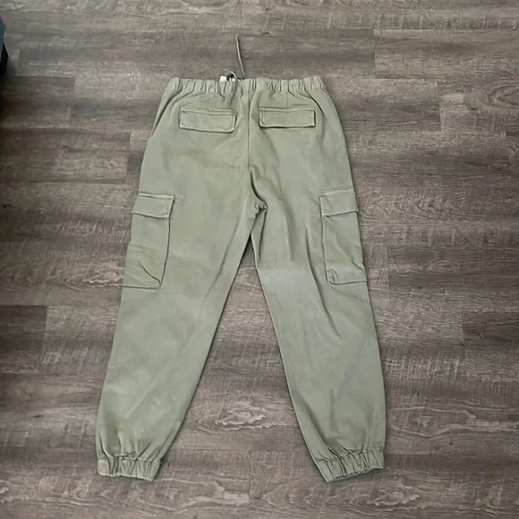 Drawstring pants - Picture 2 of 2